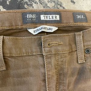 Mens Buckle 36L Tyler worn once